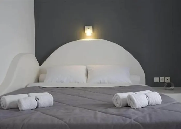 Hotel Philippion Boutique Fira (Santorini)