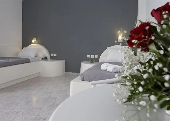 Philippion Boutique Fira (Santorini)