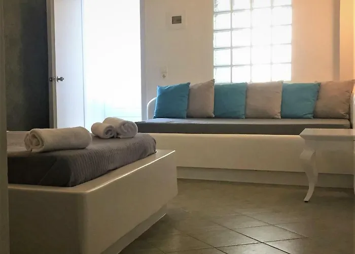 Philippion Boutique 4* Fira (Santorini)