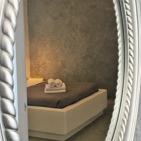 Hotel Philippion Boutique Fira (Santorini)